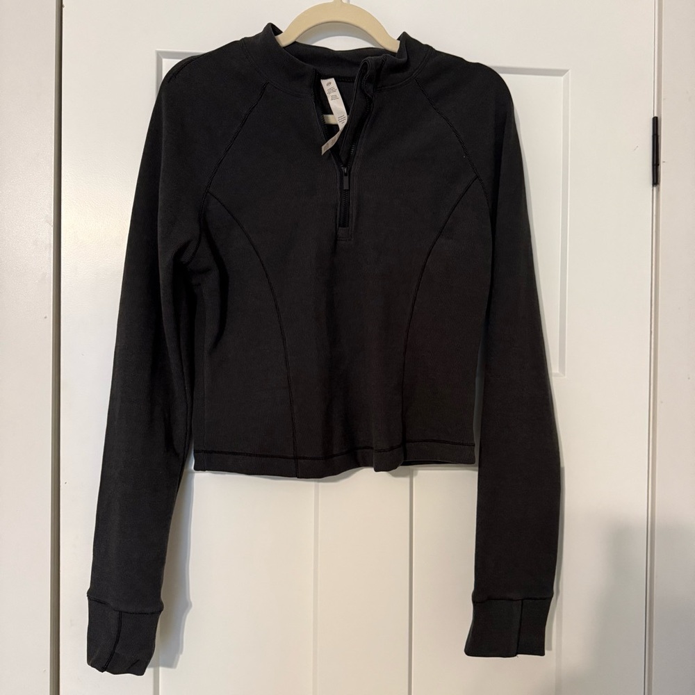 Rae Mode | Women’s Athletic Quarter Zip Pullover Top Size Large